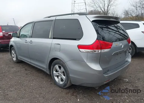 2014 Toyota Sienna Le V6 8 Passenger из США, поврежденный, VIN 5TDKK3DC7ES508706